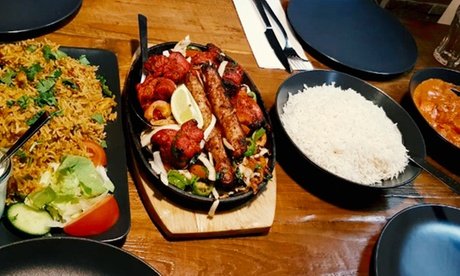 Für 4 Personen: Indisches 3-Gänge-Menü