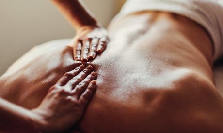 75 Min. Hawaiianische Lomi-Lomi-Wellness-Massage optional mit Mini-Rohkakao-Zeremonie