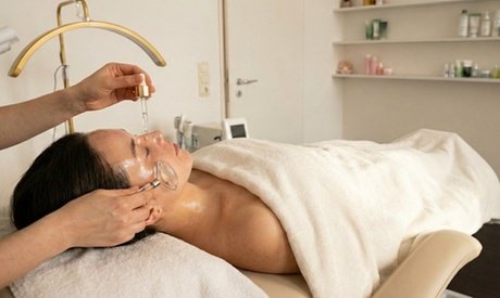 60 Min. Korean Glass Skin Treatment für 1 Person