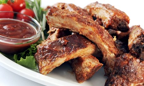 Für 2 Personen: Spareribs inkl. Beilagen (einlösbar: Di. Mi. & Do. ab 18 Uhr)