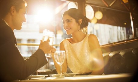 Für 2 Personen: „Dinner in the Dark“: 3-Gänge-Überraschung