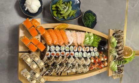 Kakkoii Classic-Sushi-Platte für 2 Personen