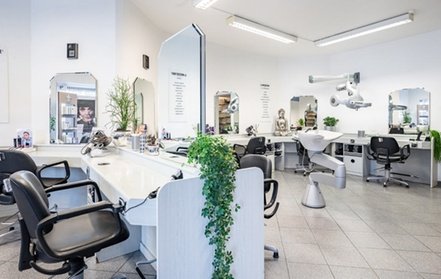 Herren-Haarschnitt: Waschen Schneiden Föhnen inkl. Styling & Kopfmassage