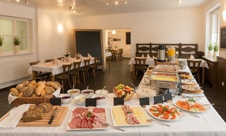 Für 2 Personen: Frühstücks-Buffet am Sonntag