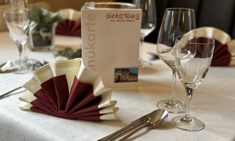 Für 4 Personen: Geschmorte Ochsenbäckchen Gemüse Salzkartoffeln + Dessert: Limoncello