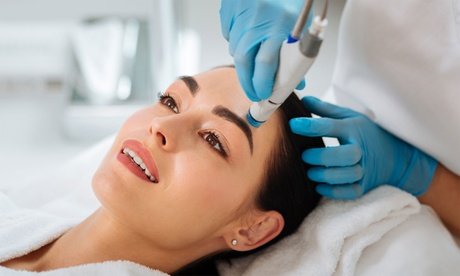 2x 90 Min. Gesichtsbehandlung - Microneedling oder BB Glow (für Damen)