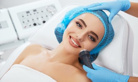 45 Min. klassische Gesichtsbehandlung „strahlend schön“ für 1 Person