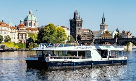 48-Std.-Hop-on-Hop-off-Bustour Prag