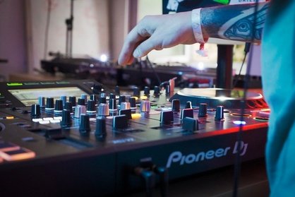 2x 45 Min. DJ Workshop für 1 Person