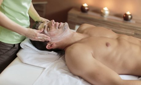 50 Min. Gesichtsbehandlung „Royal Men Facial“ für 1 Person (gilt für Herren)