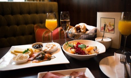 Für 4 Personen: Exklusives Englisches Frühstück nach Wahl (einlösbar ab dem 01.09.2025 von Mo.-Fr.)