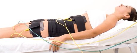 2 Behandlungen à 45 Min.: DiViNiA Figurmanagement-Behandlung mit EMS und Ultraschall für 1 Person