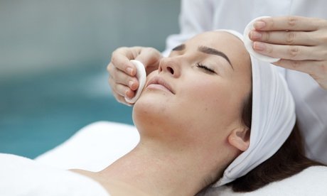 45 Min. Gesichtsbehandlung nach Wahl