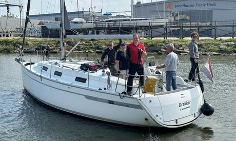 100 € Wertgutschein anrechenbar auf ein Hafenmanöver-Training auf einer Segelyacht
