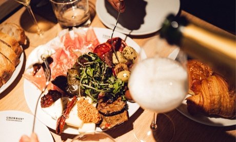Mediterraner Feinkost-Brunch für 2 Personen (einlösbar von Sa.-So. 10-15 Uhr)