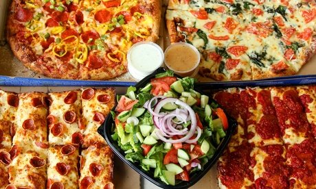 Für 4 Personen: Je 1 Hauptgericht nach Wahl aus Pizza Pasta Auflauf oder Salat