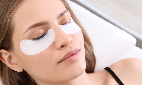 Inkl. Färben und Keratin-Serum: 60 Min. Wimpern-Lifting