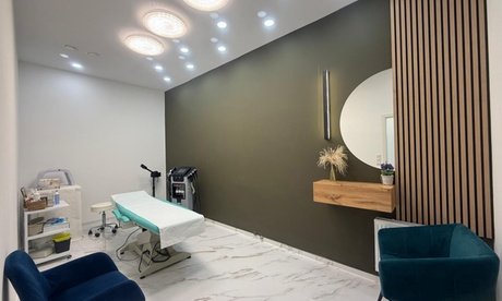 Wertgutschein über 229 € anrechenbar auf eine Behandlung mit 2 ml Hyaluron an 1 Zone nach Wahl