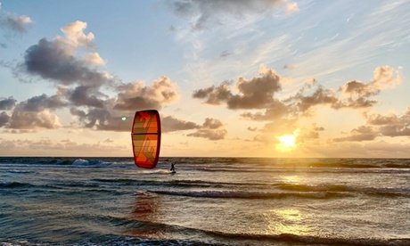 Für 1 Person: Schnupperkurs Kitesurfen für Einsteiger (einlösbar April bis Oktober)