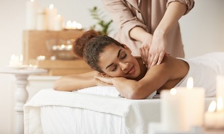 30 Min. Traditionelle Thai Massage (nur Frauen)