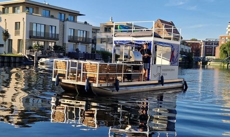 8 Std Grillboot mieten in Berlin für bis zu 14 Personen