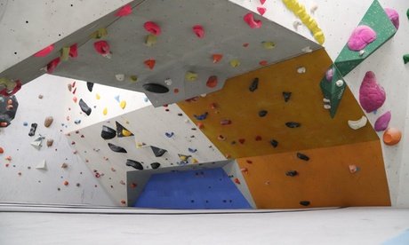 Für 2 Personen: Schnupperkurs im Bouldern inkl. Eintritt und Leihschuhe