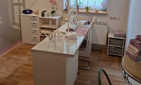 30 Min. Klassiche Maniküre für 1 Person