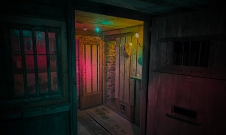 Für 6 Personen: 60 Min. Escape Room Loki s Kerker