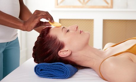 Inkl. Maske: 45 Min. klassische Gesichtsbehandlung mit Intensiv-Ausreinigung