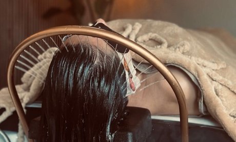 90 Min. Head Spa inkl. Rücken-Massage und Detox Drink für 1 Person