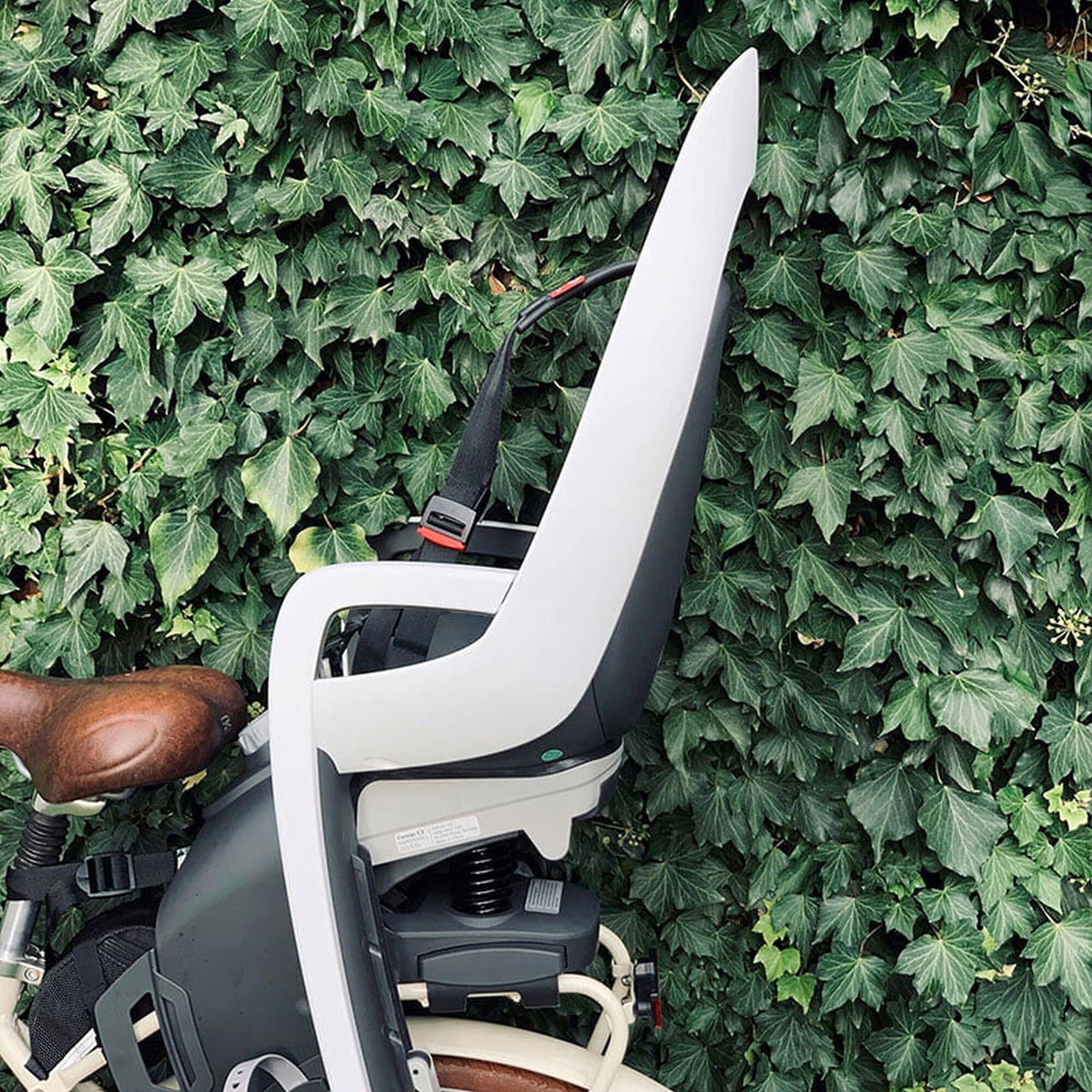 Hamax Kinderfahrradsitz Caress mit Adapter für Gepäckträgermontage