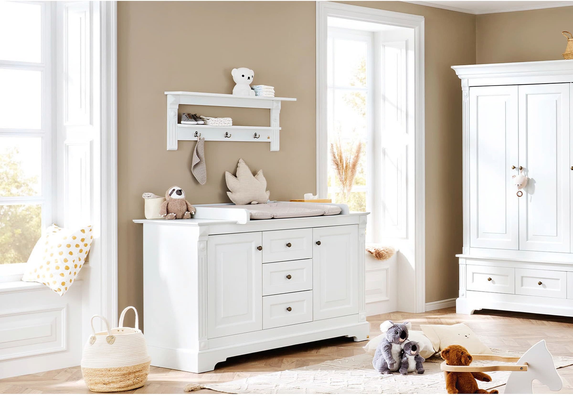 Pinolino Wandregal & Garderobe Emilia