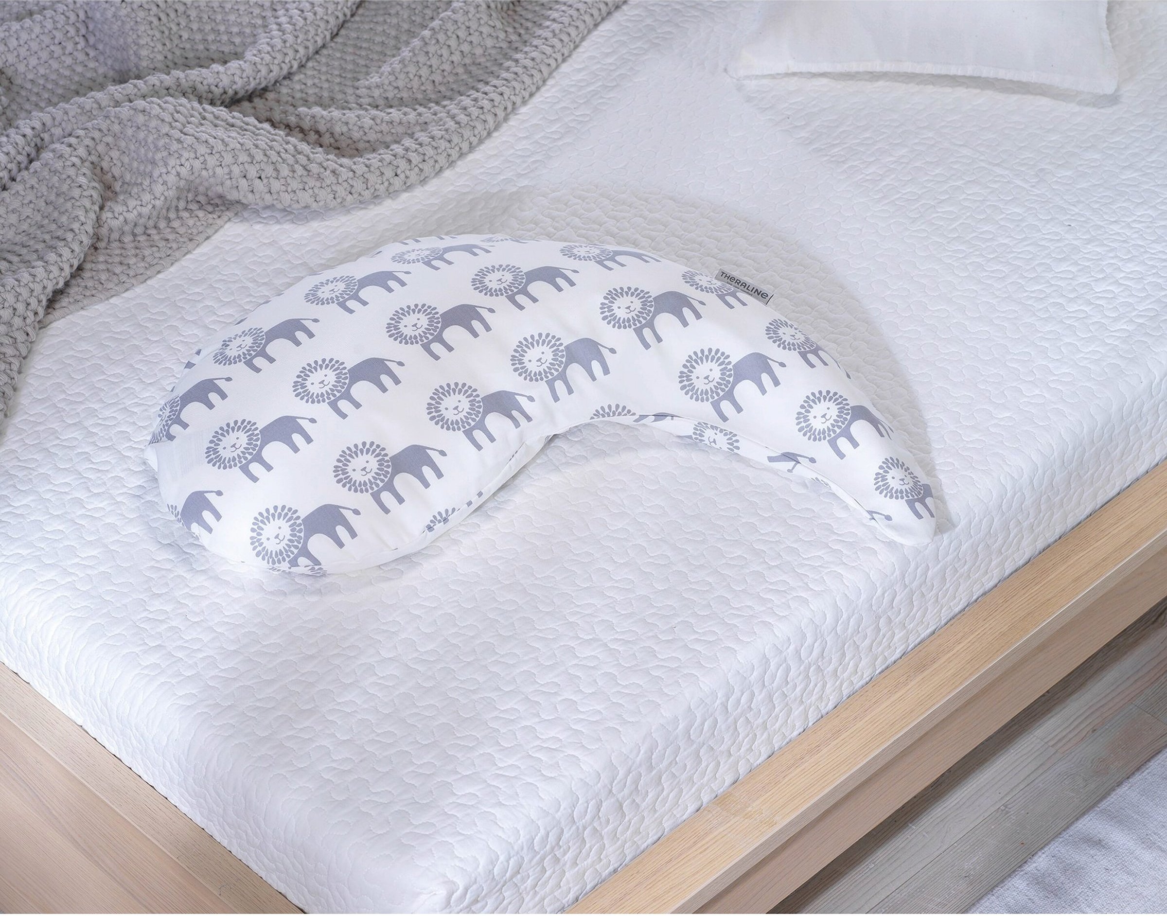 Theraline Yinnie Stillkissen 135 cm