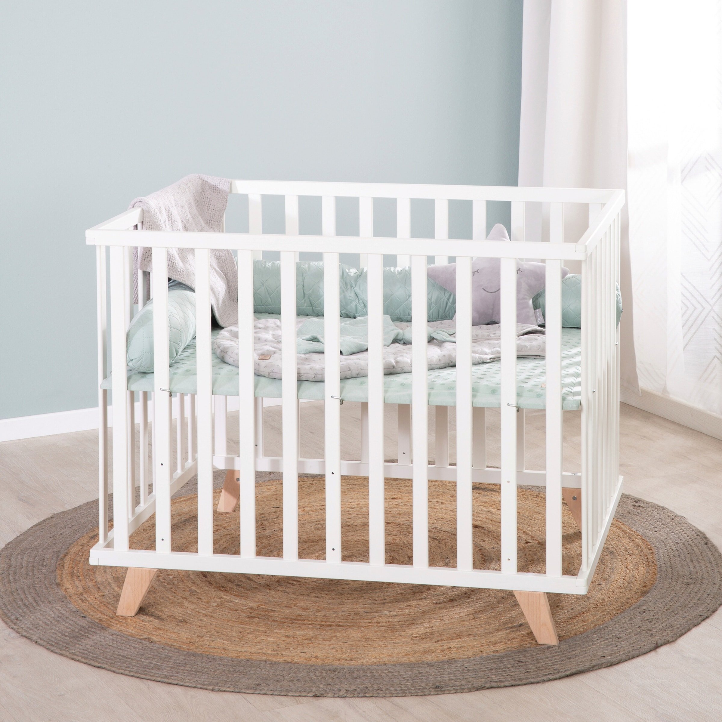 Roba Laufgitter 75x100 cm mit Holzfüßen Lil Planet frosty green