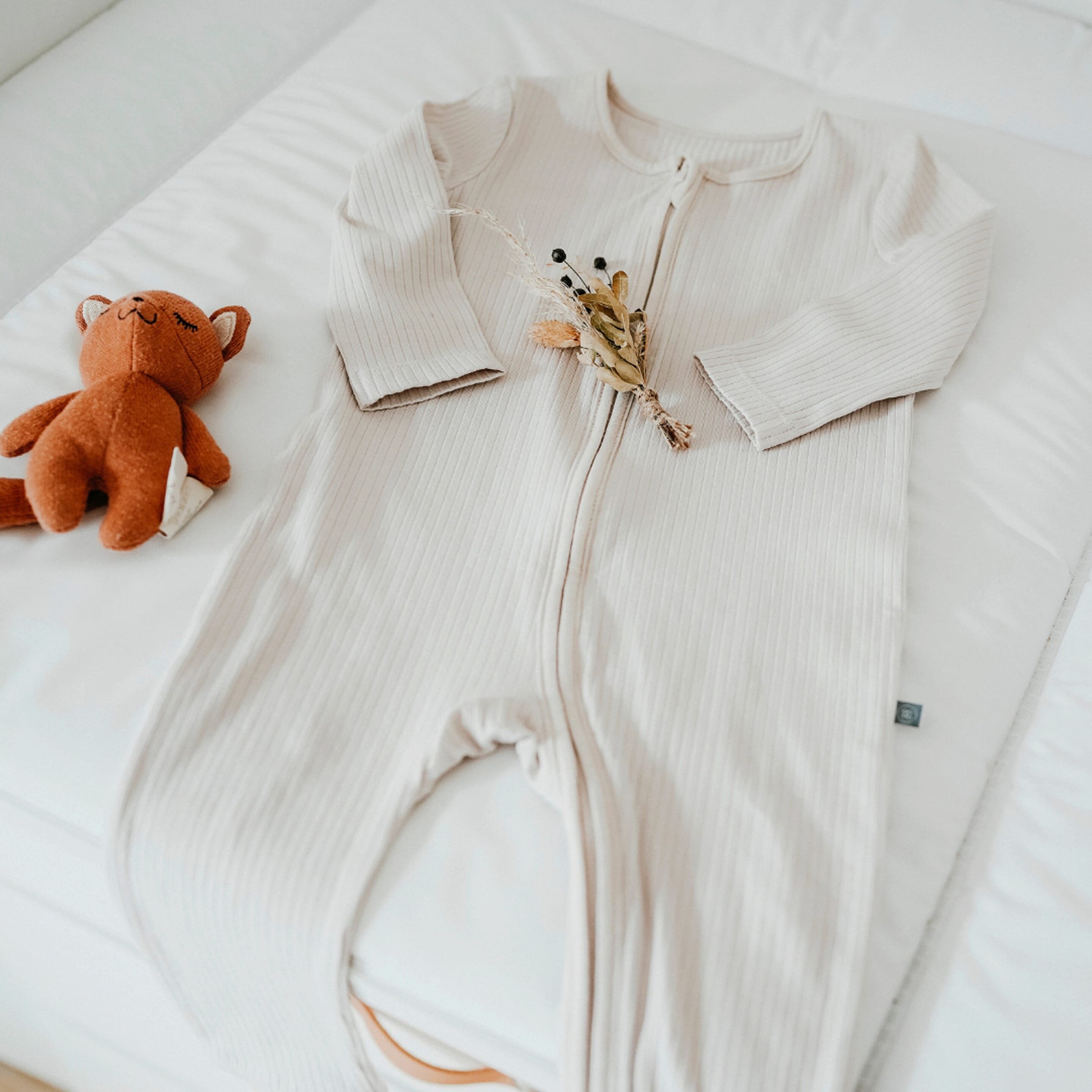 Emma & Noah Schlafoverall Rippqualität