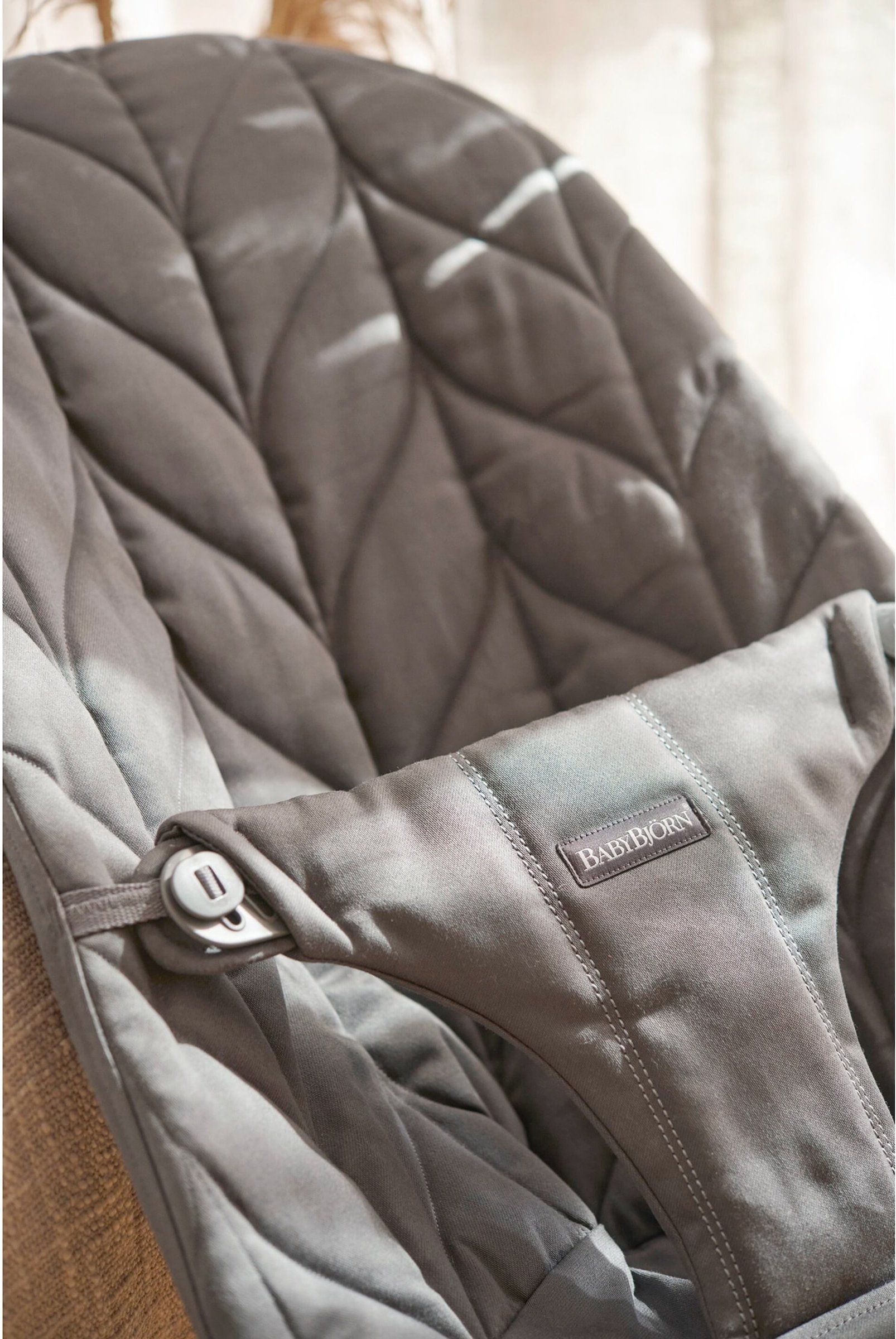 Babybjörn Babywippe Bliss gewebt