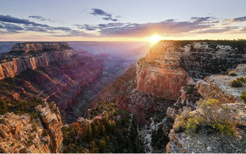 KOMAR Vliestapete »Imperial View«, Breite 450 cm, seidenmatt - bunt