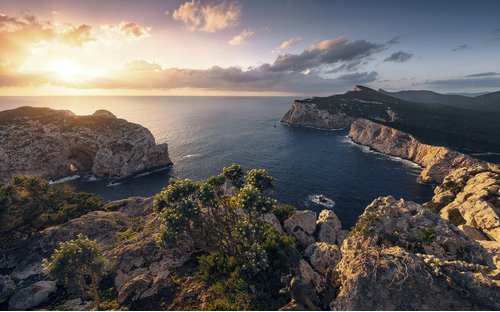 KOMAR Vliestapete »Spektakel«, Breite 450 cm, seidenmatt - bunt