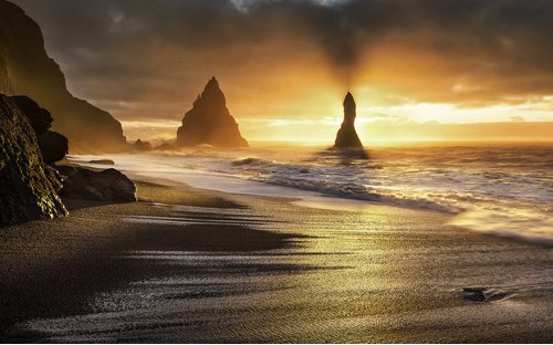 KOMAR Vliestapete »Red Planet«, Breite 450 cm, seidenmatt - bunt