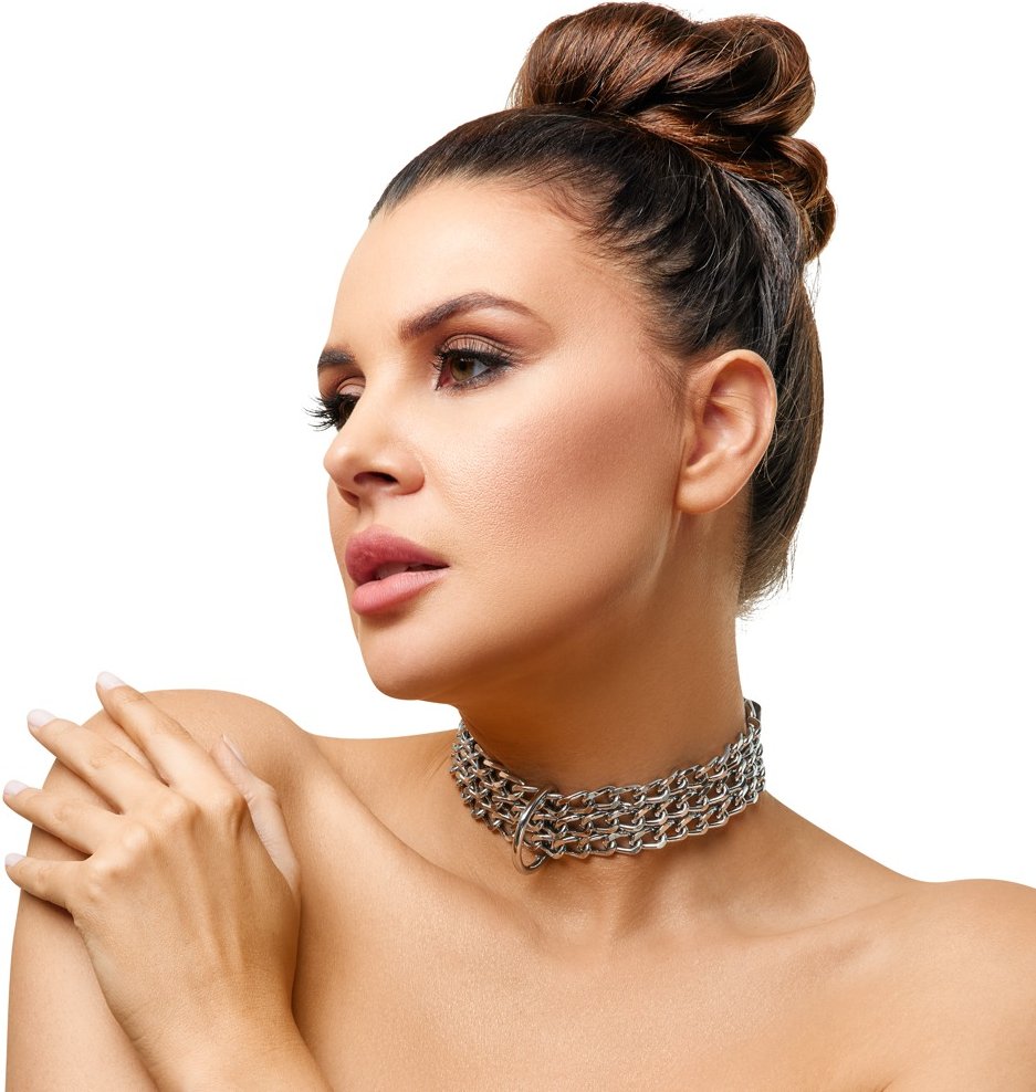 Halsfessel aus Leder und 3 Metallketten