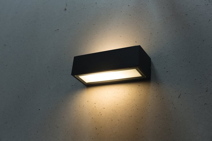 HEITRONIC Wandleuchte Madura mit E27-Fassung, Alu-Druckguss, anthrazit, IP54