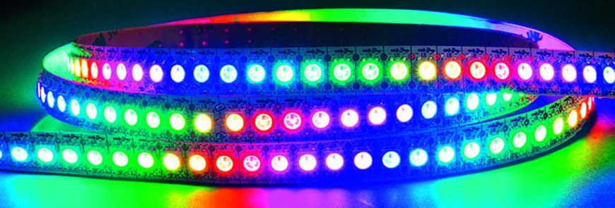 Diamex 2-m-LED-Streifen mit WS2812-kompatiblen-LEDs, 144 LEDs/m, schwarze Platine