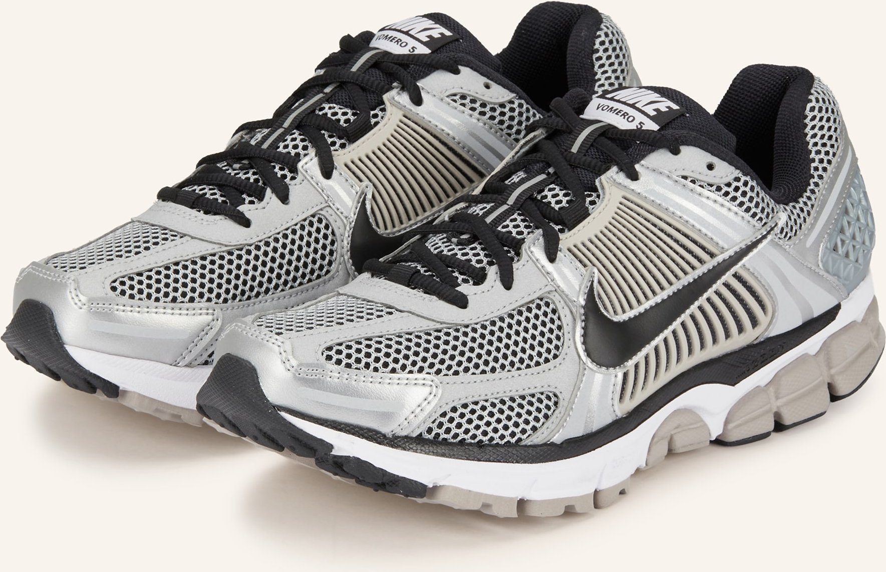 Nike Sneaker Zoom Vomero 5 silber