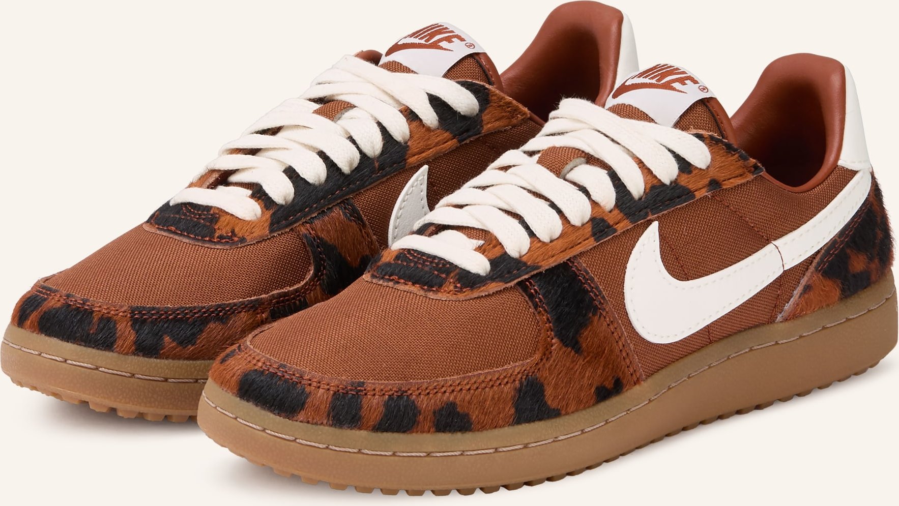 Nike Sneaker Field General braun