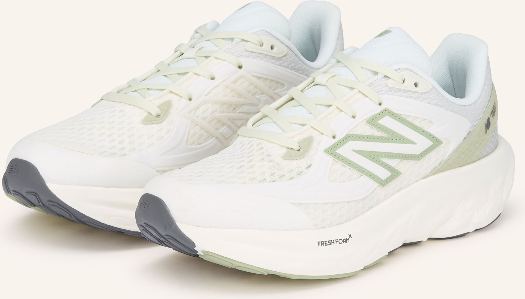 New Balance Sneaker 800 weiss