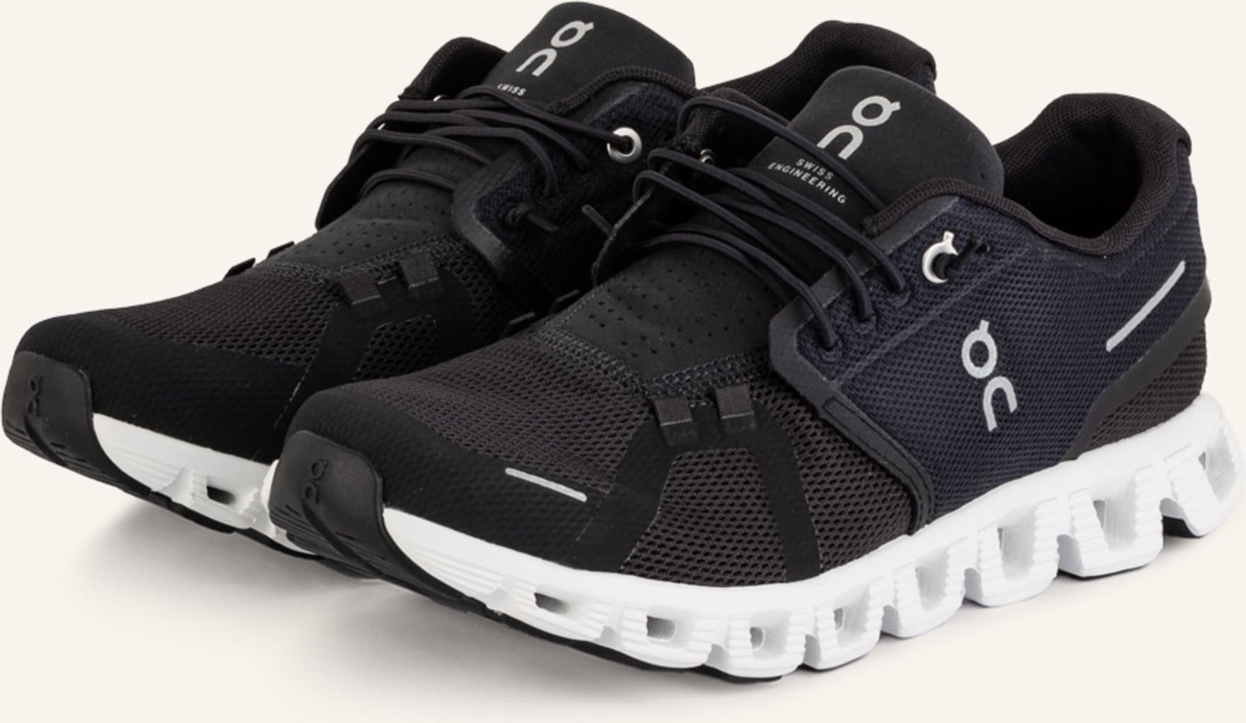 On Sneaker Cloud 5 schwarz