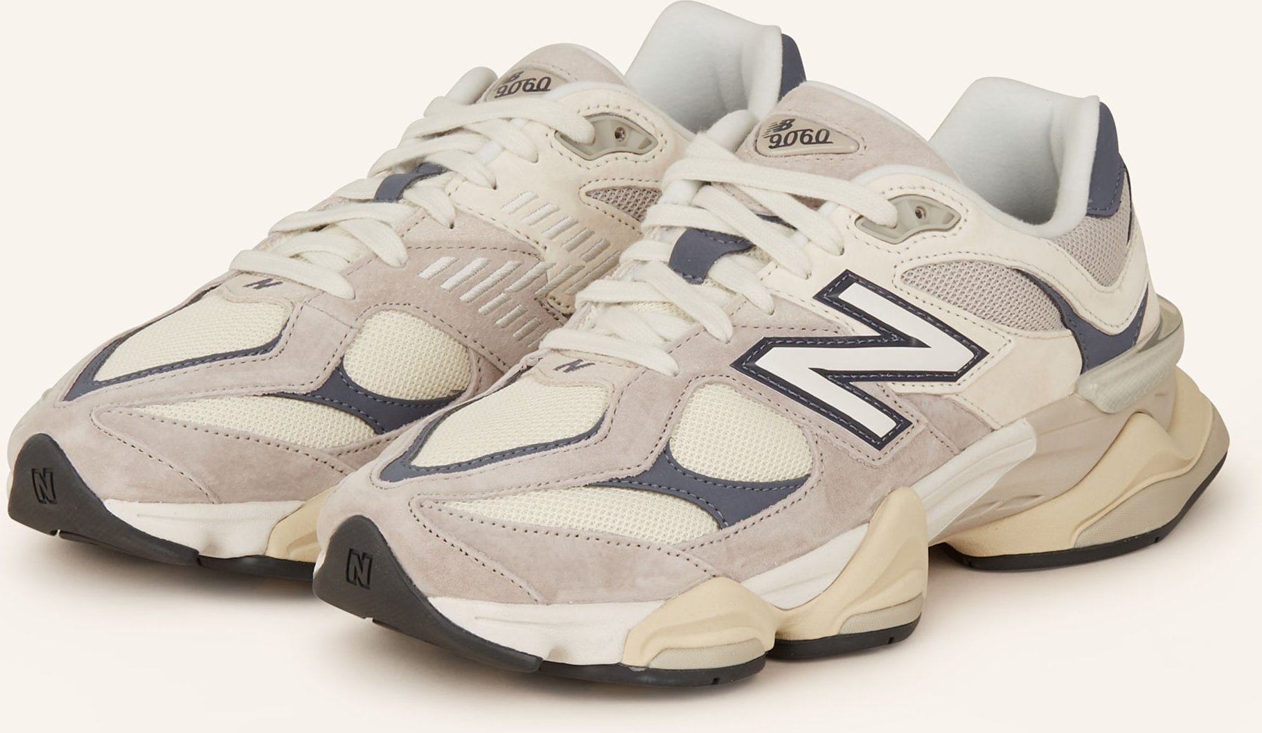 New Balance Sneaker 9060 beige