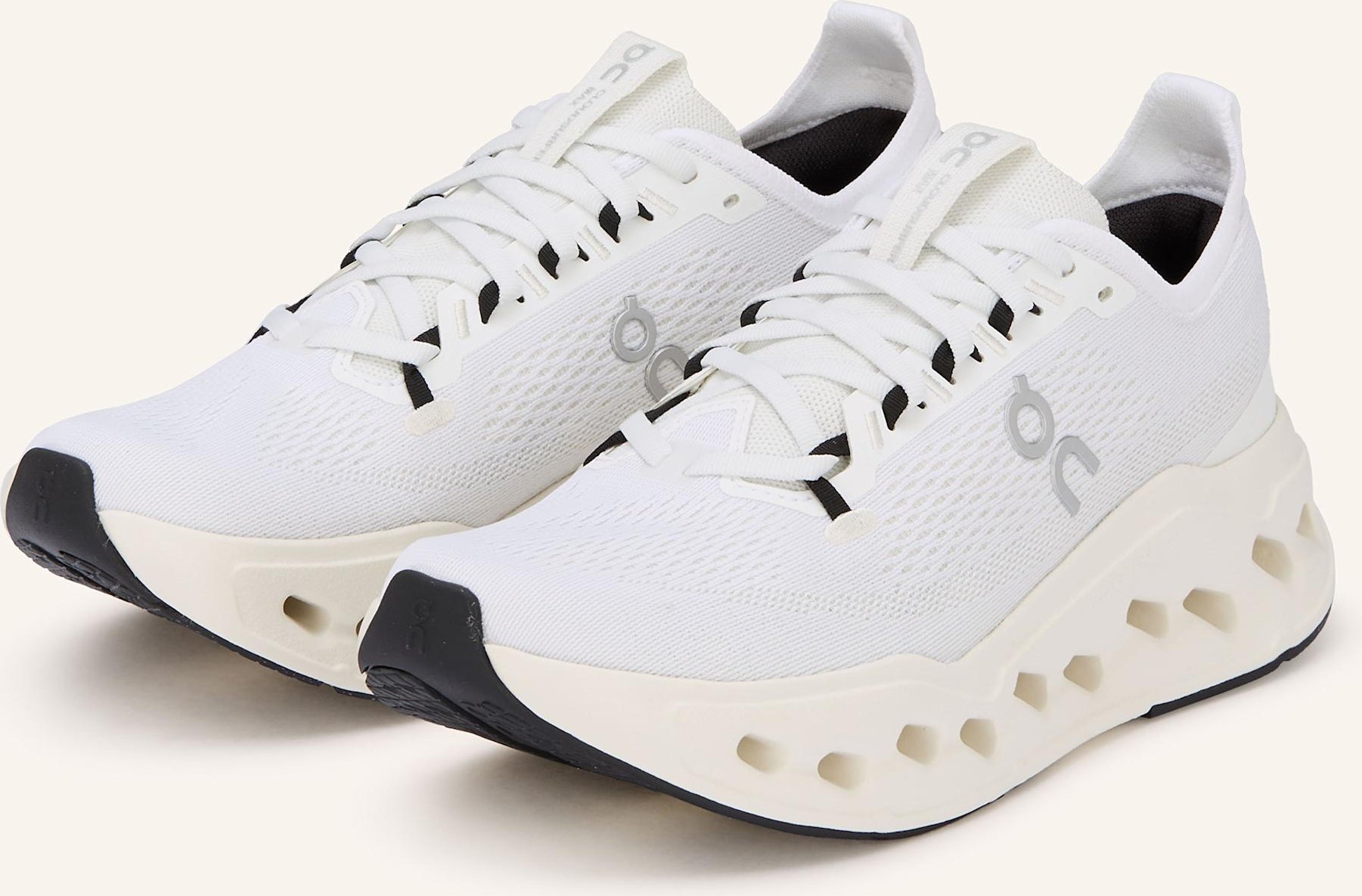 Thumbnail - On Laufschuhe Cloudsurfer Max weiss