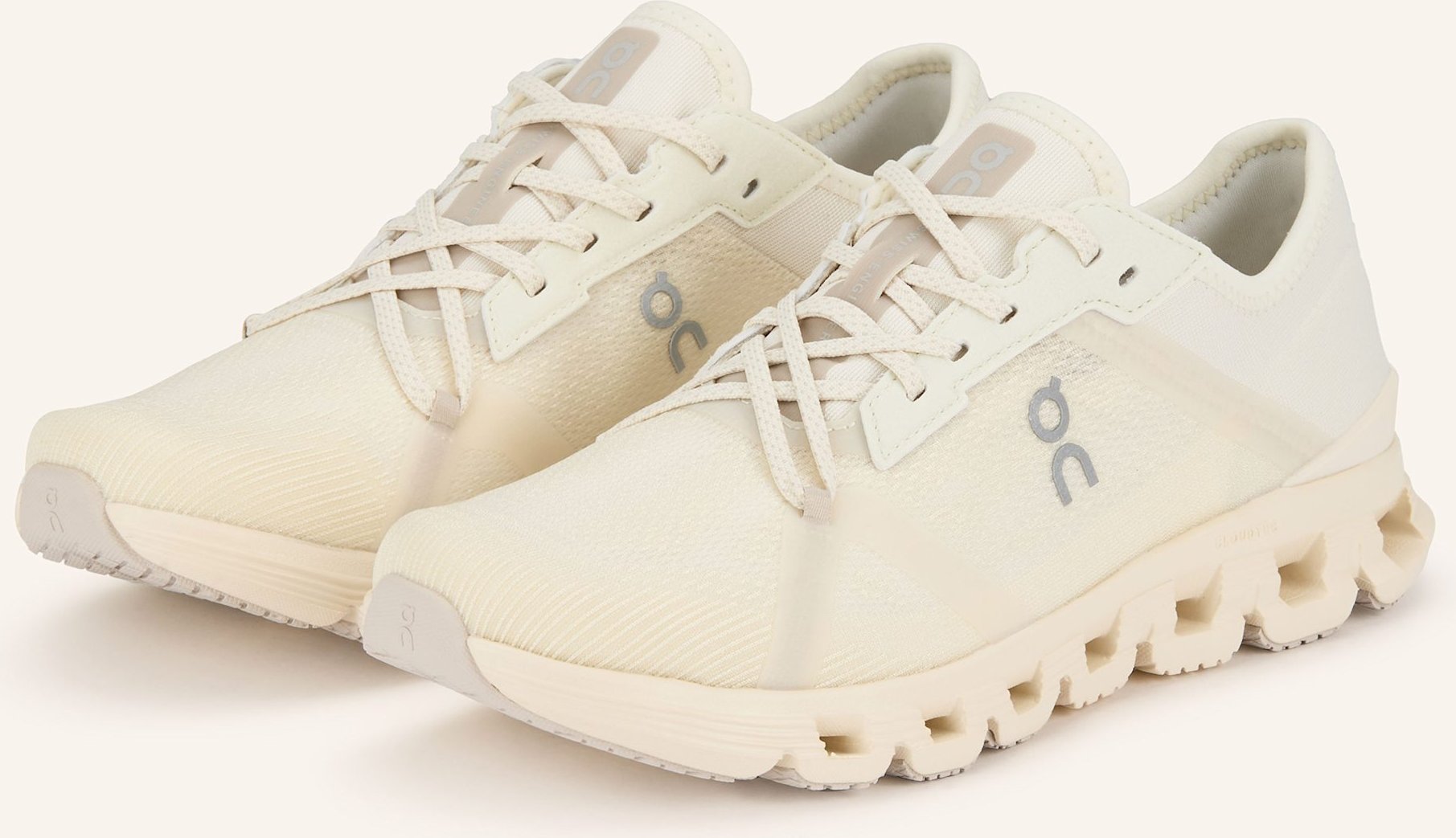 On Sneaker Cloud X 4 Ad beige