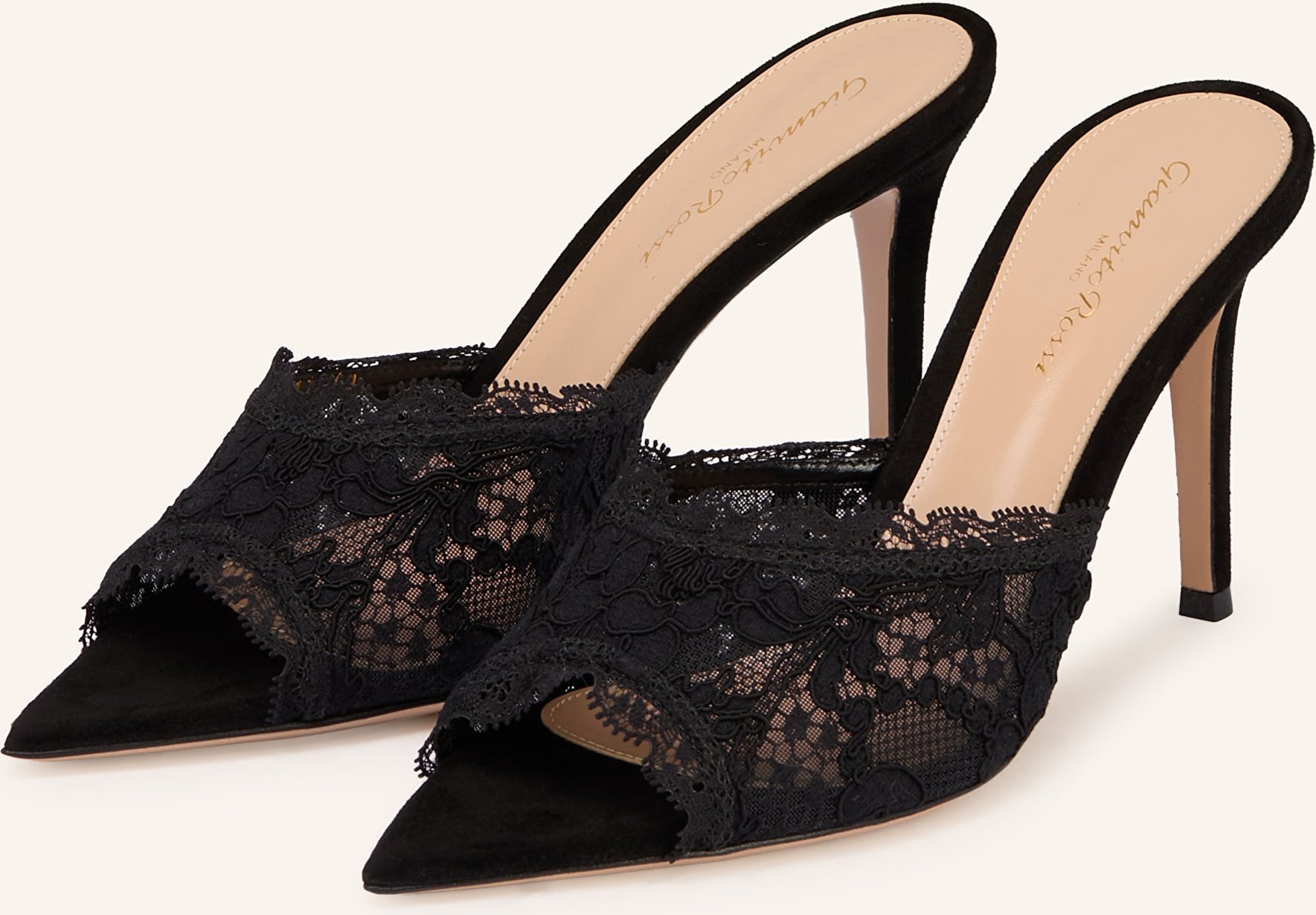 Gianvito Rossi Mules Claudia schwarz